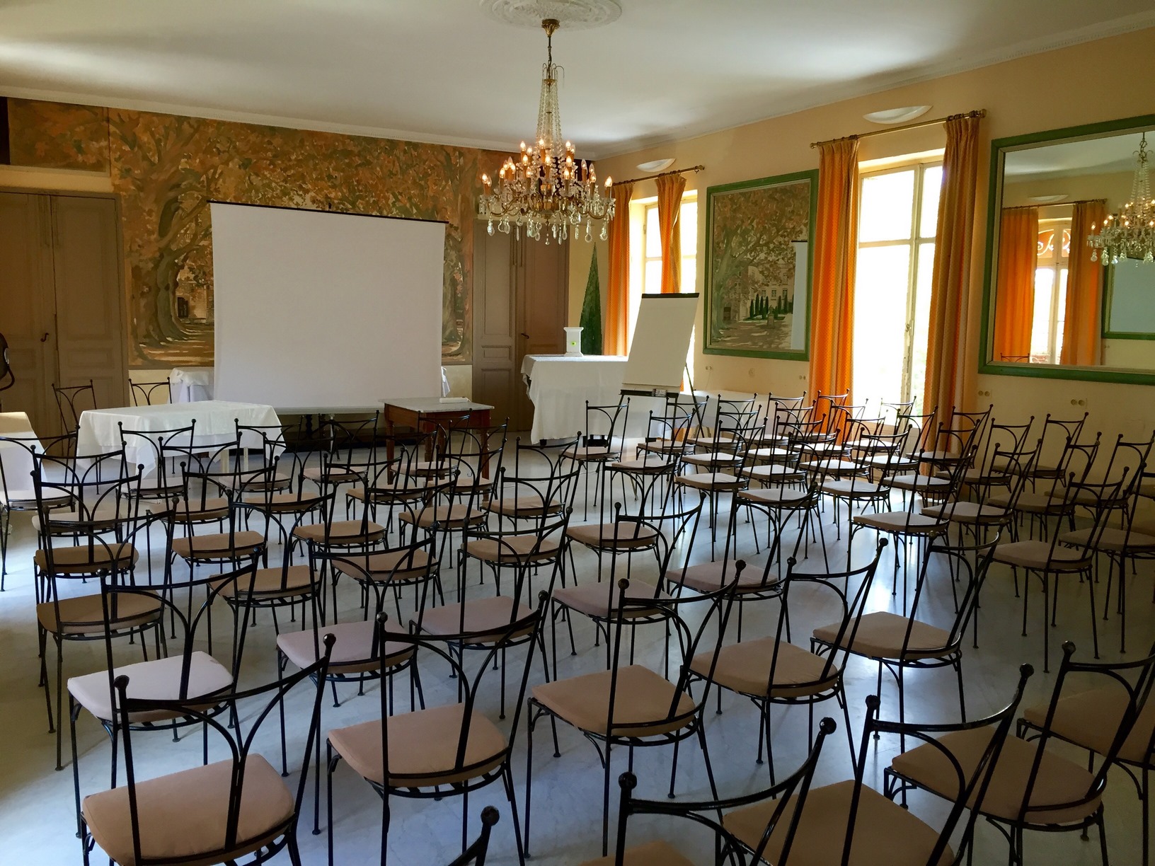 Salle de réunion professionnel Aix-en-Provence Restaurant à Aix-en-Provence